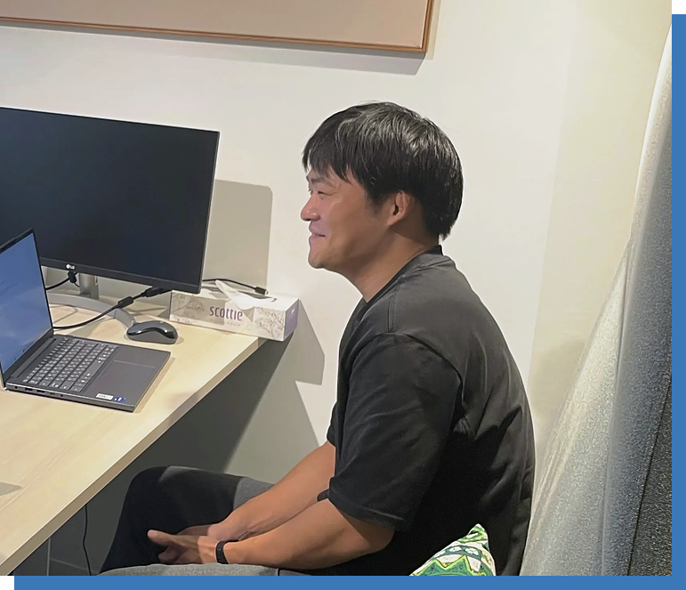 社内の雰囲気について話すメンバー